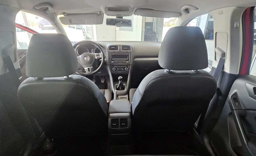 VOLKSWAGEN Golf 1.6 TDI