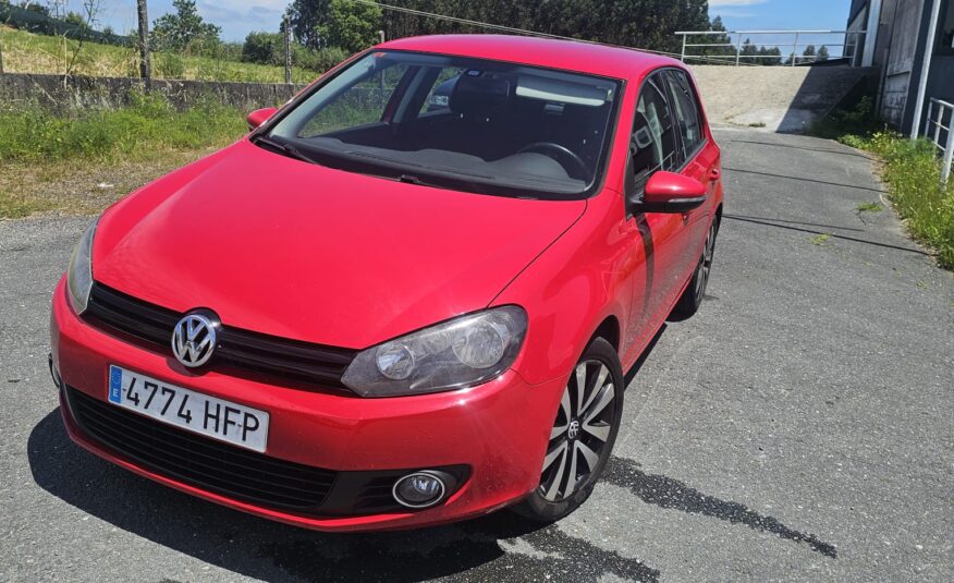 VOLKSWAGEN Golf 1.6 TDI